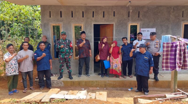 Jaga Kondusifitas, Ops Mantab Brata Polsek Kawali Polres Ciamis Kunjungan Silaturahmi kepada Warga Desa Citereup